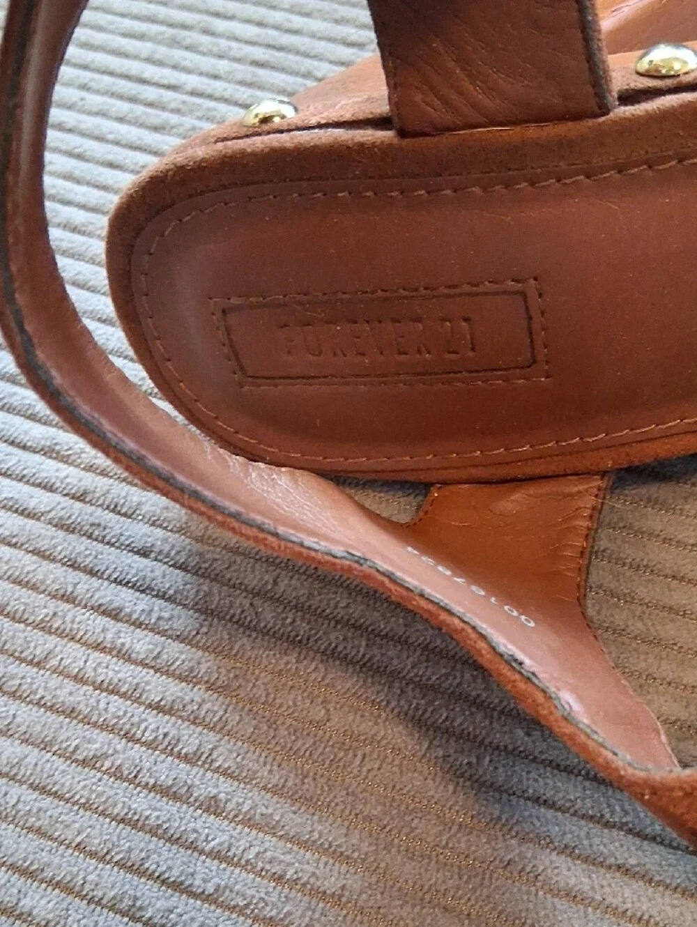 Forever 21 Brown Wood and Suede Platform Heel Sandals with Gold Studs